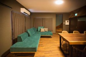 ファーストアベニューハウス 駅近 1組限定貸切