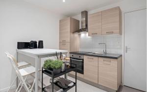 Aura Apartments by Halldis