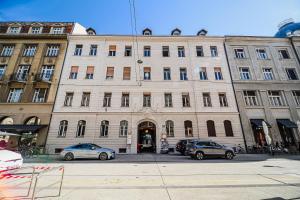 Cankars Private Place The Luxe