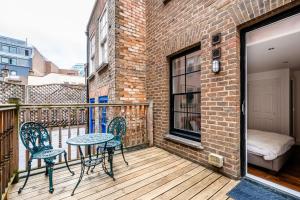 Central Stays at Liverpool Street