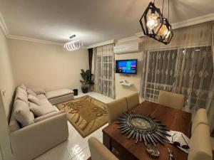 شقة فندقية مفروشه فى مدينتي