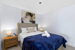 2202 Luxury The Wave