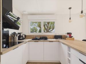 Chalets Chalet pour 6 avec piscine chauffee commune : photos des chambres