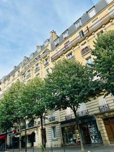 Appartements Paris rooftop retreat with sunny balcony : photos des chambres