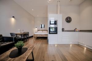 Campbell Street Apartments