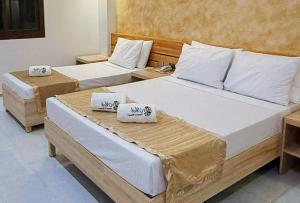 RedDoorz Plus at Nick Hotel Guimba