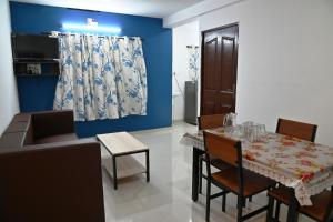 Rajendra Tourist Home