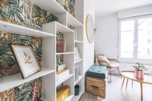 Appartements Les Elus :Charmant logement renove au coeur de Reims – Ideal pour decouvrir la ville ! : photos des chambres