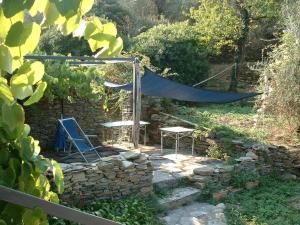Charming Village House In The Groves Near The Sea