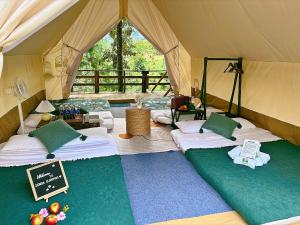 Zenda Glamping