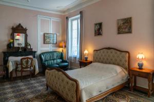 B&B / Chambres d'hotes Les Volets Bleus : photos des chambres