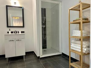 Appartements Appartement T2 Mediterraneen : photos des chambres