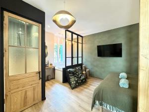 Craft Home - Le menuisier - Balneo - Parking privé