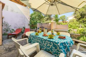 Villa 6 beds just 200 mt from Baia delle Mimose beach