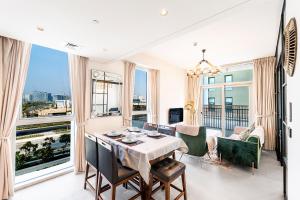 Escape 24 Lux 2BR Collective Dubai Hills - 4hvězdičkové hotely ve městě Dubaj