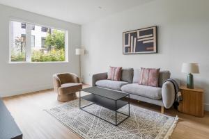 Blueground Ingold - Milldale pool nr Bayfront Park SFO-1897