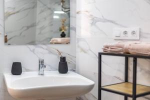 Estudio tranquilo cerca del Centro