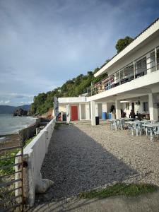 Villa Ebarle Diving Resort