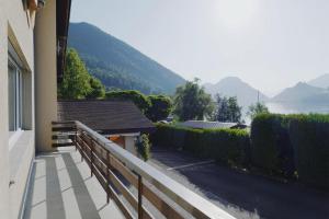 Traumhafte 4,5-Zi-Wohnung mit Sicht auf den See