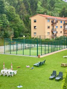 Apartamento playa pádel piscinas parking