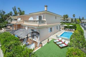 Villa Albatros by Villa Plus