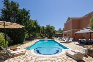 Michael by Vintage Travel