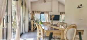 Maisons de vacances Mas lysis : photos des chambres