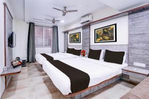Collection O Lingmala Waterfall Point