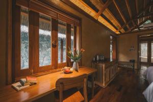 Tam Coc Golden Fields Retreat