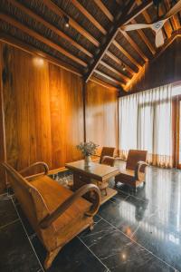 Tam Coc Golden Fields Retreat