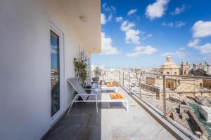 Balanzones Creative Penthouse