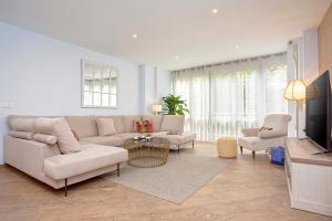 Genteel Home Tablas