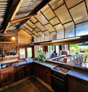 Strackxhoeve Yurt Haardpeer