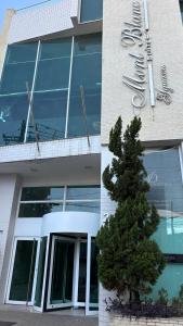 Mont Blanc Suítes - Nova Iguaçu