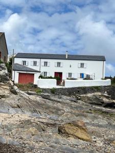 Casa costa de Lugo frente al mar