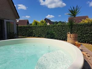 Luxuriöses Landhaus mit Hot Tub