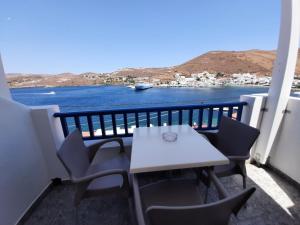 Romantza δωμάτιο 4