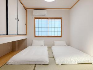 Tsukisucho, 4 bedrooms, 1 Japanese style room, 4LDK, Namba, Nihonbashi, Tsutenkaku house, free parking, elevator