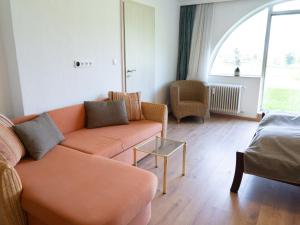 Apartment Wohnung Garten 1 Seeblick by Interhome