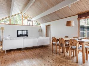 Holiday Home Huset på Udden by Interhome