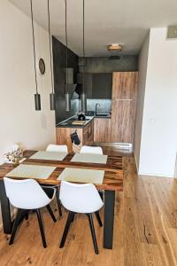 Apartment Ski&Bike Siréna-5 by Interhome