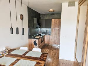 Apartment Ski&Bike Siréna-5 by Interhome