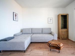 Apartment Šmit by Interhome