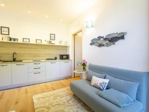 Apartment Il Gianlupo Azzurro by Interhome