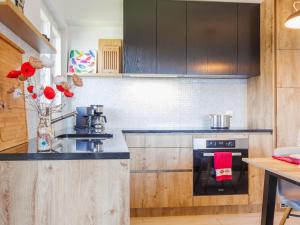 Apartment Hortensia 10 by Interhome