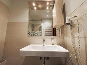 Apartment Sophia by Interhome