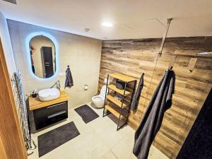 Studio Ski&Bike Siréna-8 by Interhome