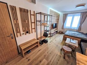 Studio Ski&Bike Siréna-8 by Interhome