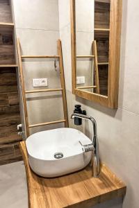 Apartment Ski&Bike Siréna-7 by Interhome