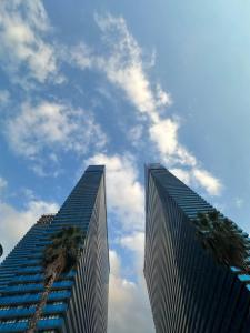 3bedroom Hotel Orbi city C block